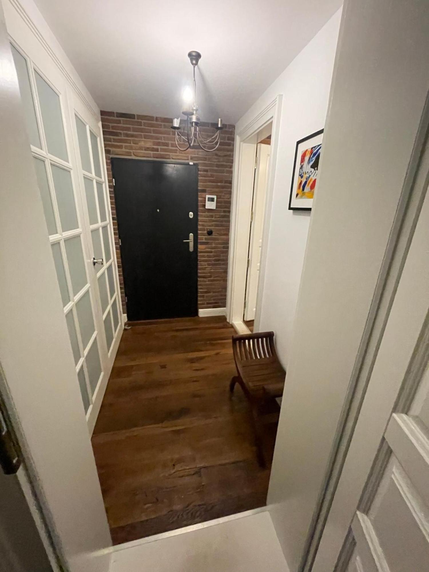 Apartament Royal Oak - 3bd 2ba With Parking And River View *
