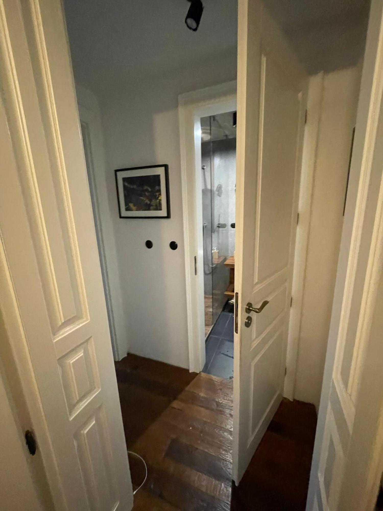 Royal Oak - 3bd 2ba With Parking And River View Leilighet *